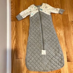 Love to Dream 2.5 TOG Sleep Bag. Size 0-1 (6 to 18 months)